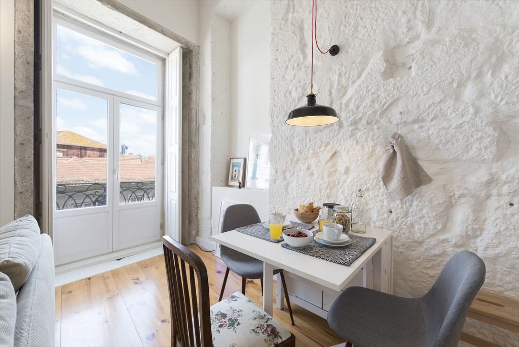 Lovelystay - Cativo Mezzanine Studio Porto Kültér fotó