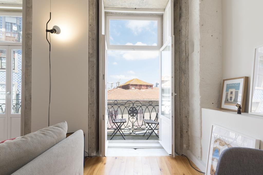 Lovelystay - Cativo Mezzanine Studio Porto Kültér fotó